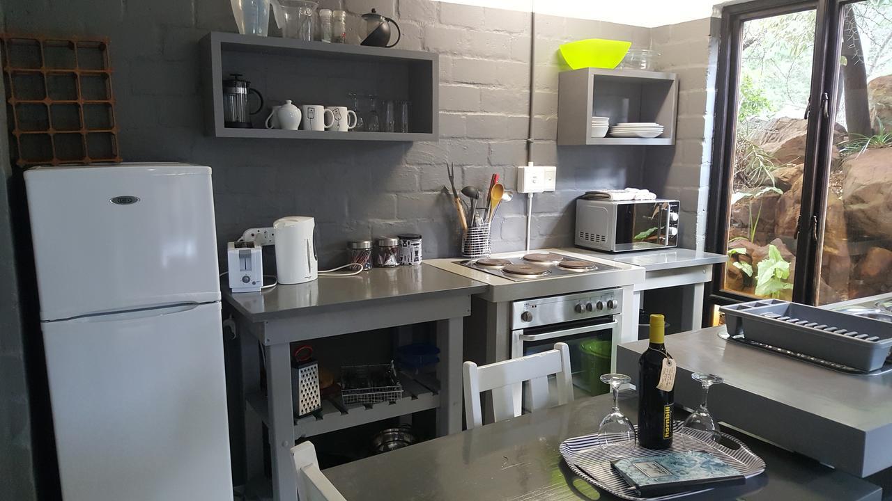 Hornbill House Self Catering Accommodation Hermanus Extérieur photo