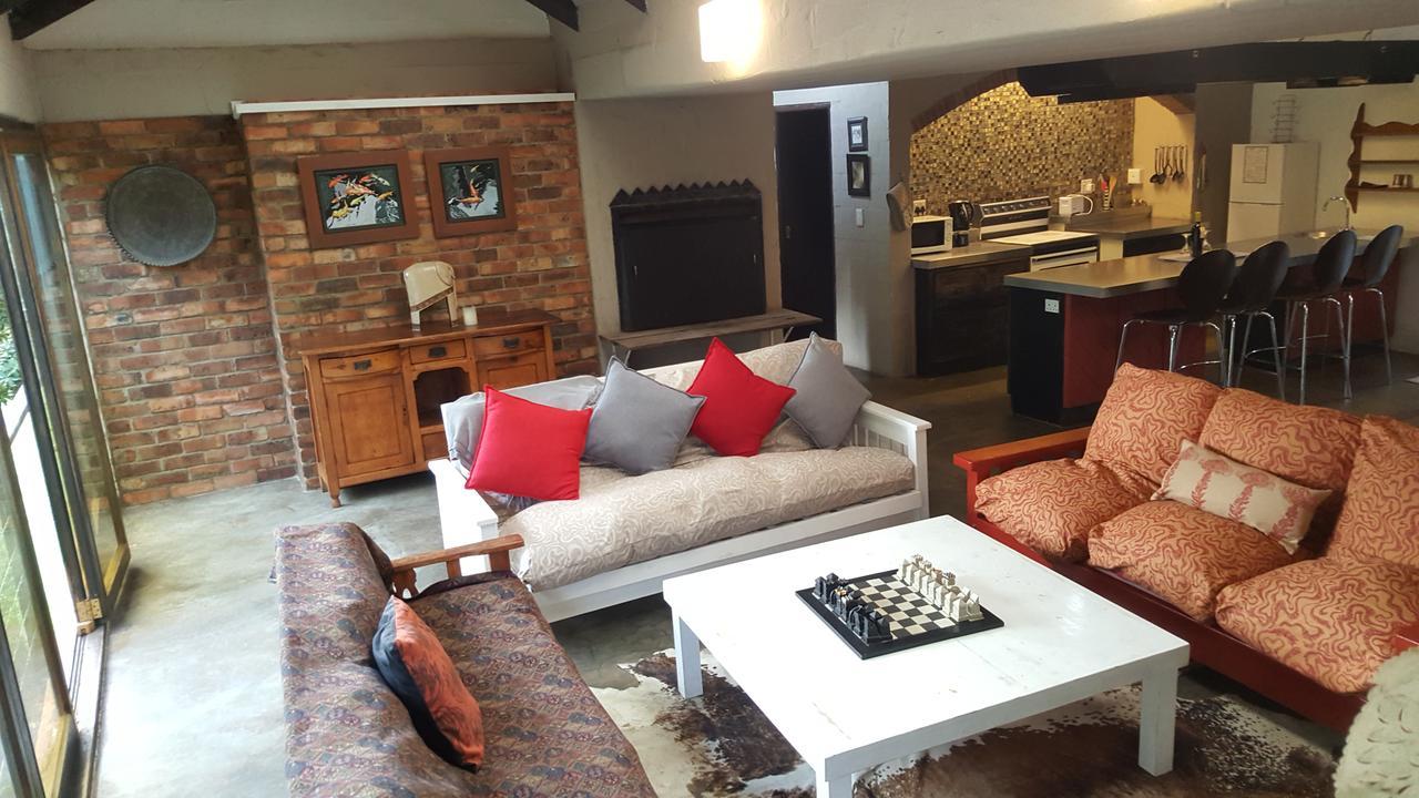 Hornbill House Self Catering Accommodation Hermanus Extérieur photo