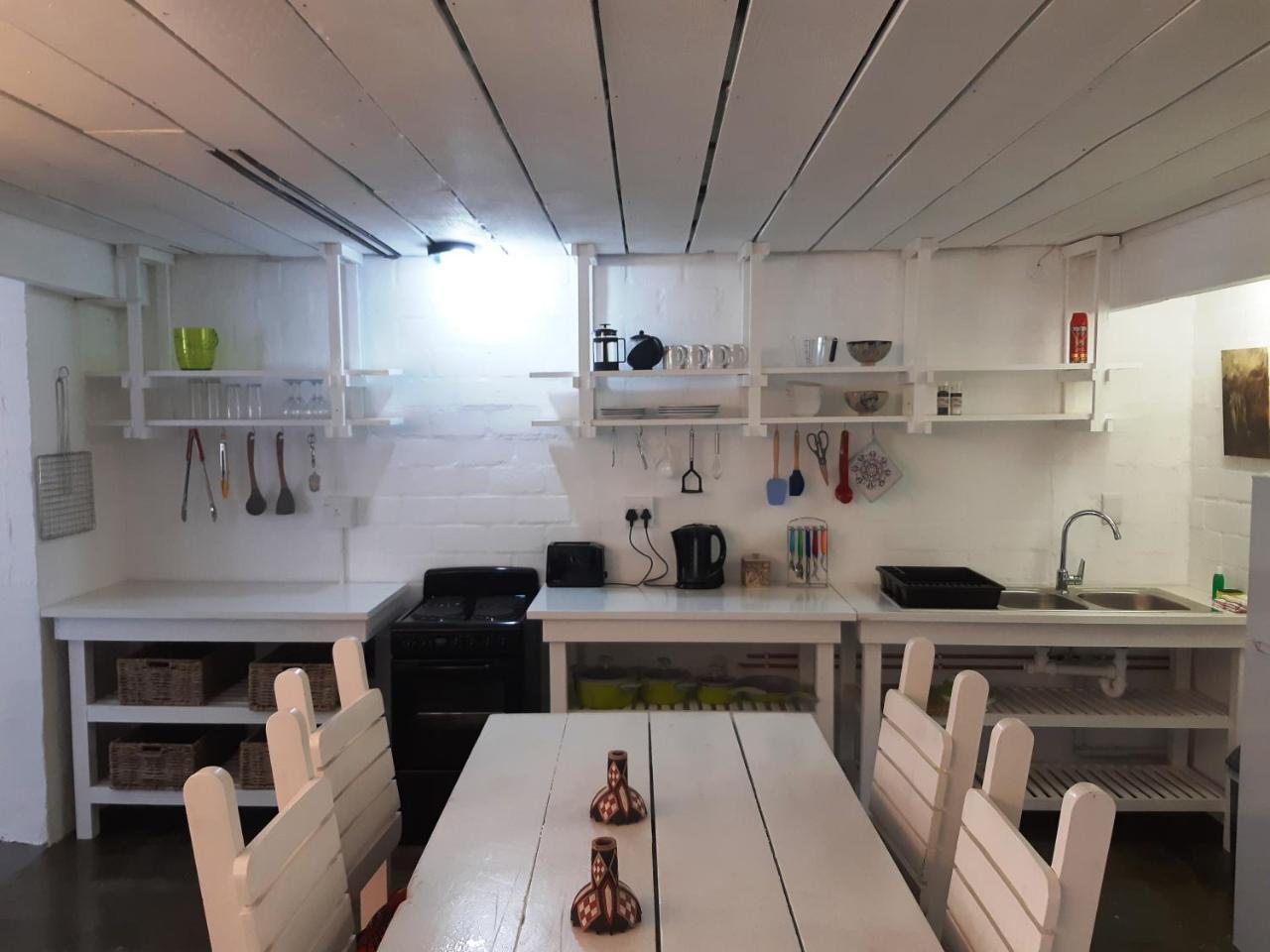 Hornbill House Self Catering Accommodation Hermanus Extérieur photo