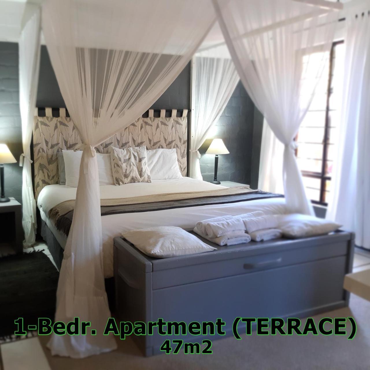 Hornbill House Self Catering Accommodation Hermanus Extérieur photo